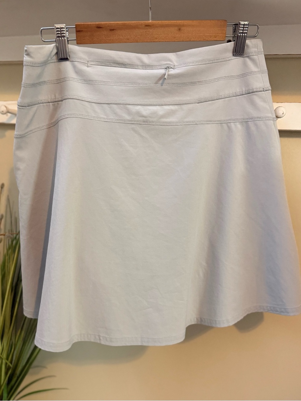 Athleta Everyday Skirt w Bike Shorts Gray Size 6 EUC - Picture 4 of 4